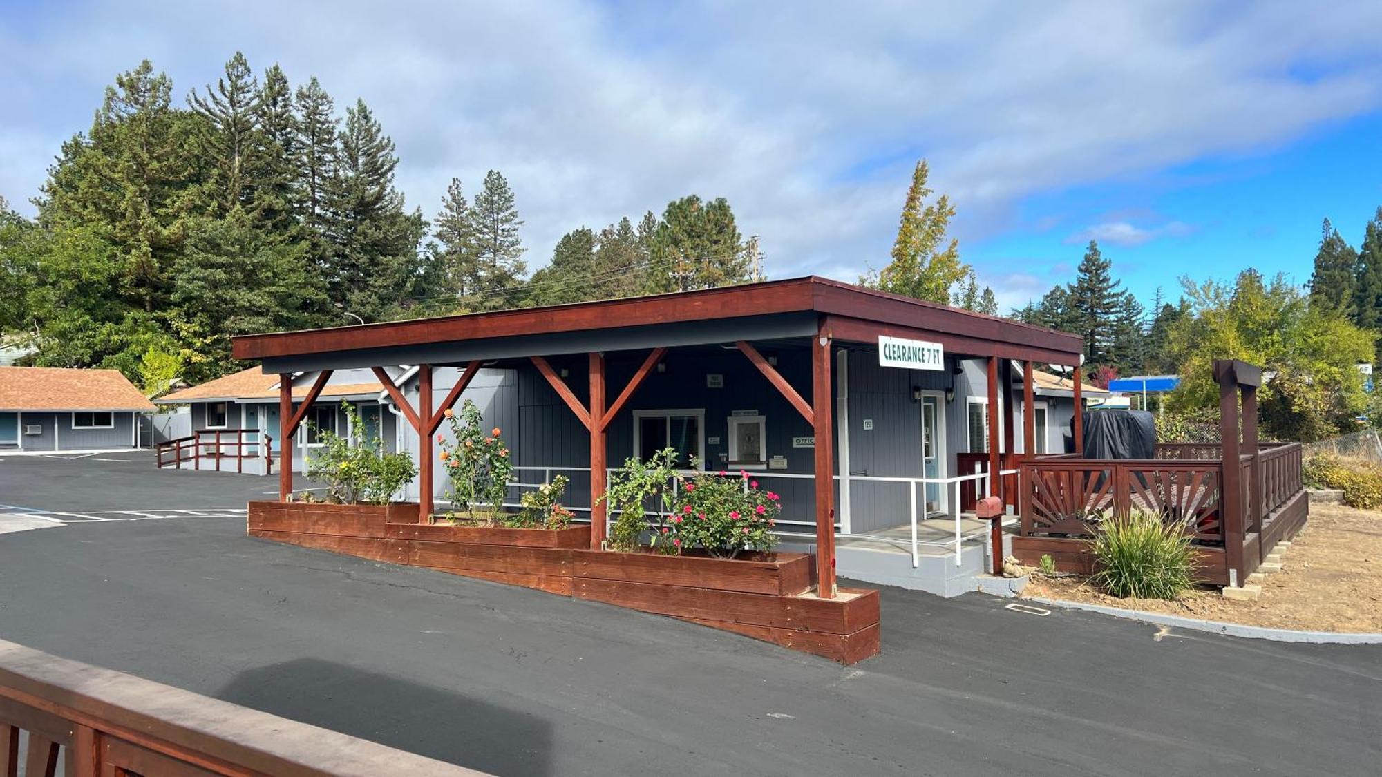 Pine Cone Motel Willits Exterior foto